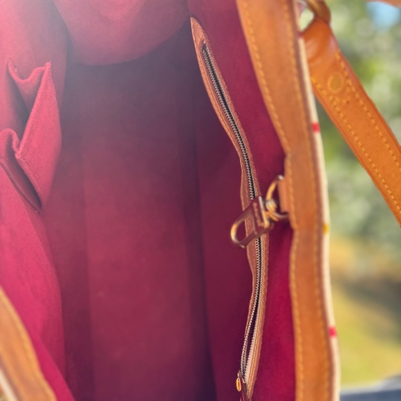 Louis Vuitton Multicolor Monogram Tote – Designed by Takashi Murakami with COA - Picture 5 of 7